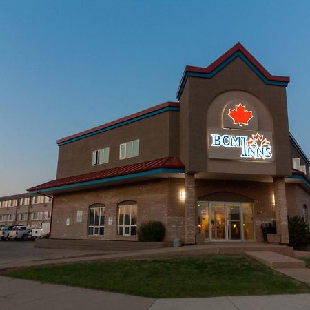 Bcm Inns Fort Mcmurray - Downtown Exterior foto